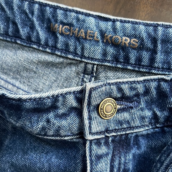 MICHAEL MICHAEL KORS Pleated Denim Pants. - Picture 9 of 14
